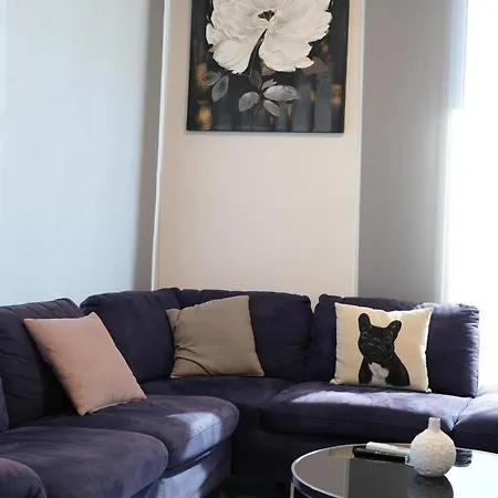 Salt Gem, Airy 2 Bdrm شقة *