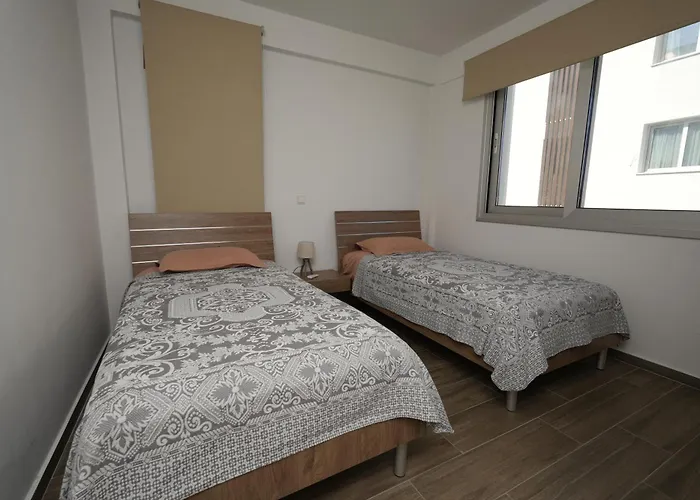 Salt Gem, Airy 2 Bdrm Апартаменты *