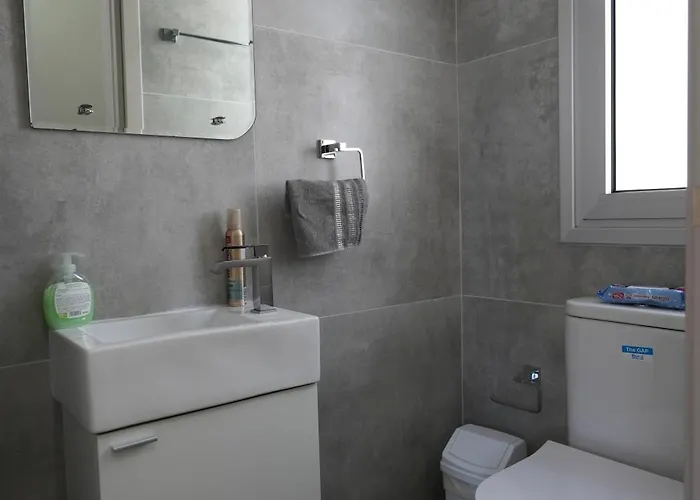 Salt Gem, Airy 2 Bdrm Апартаменты *